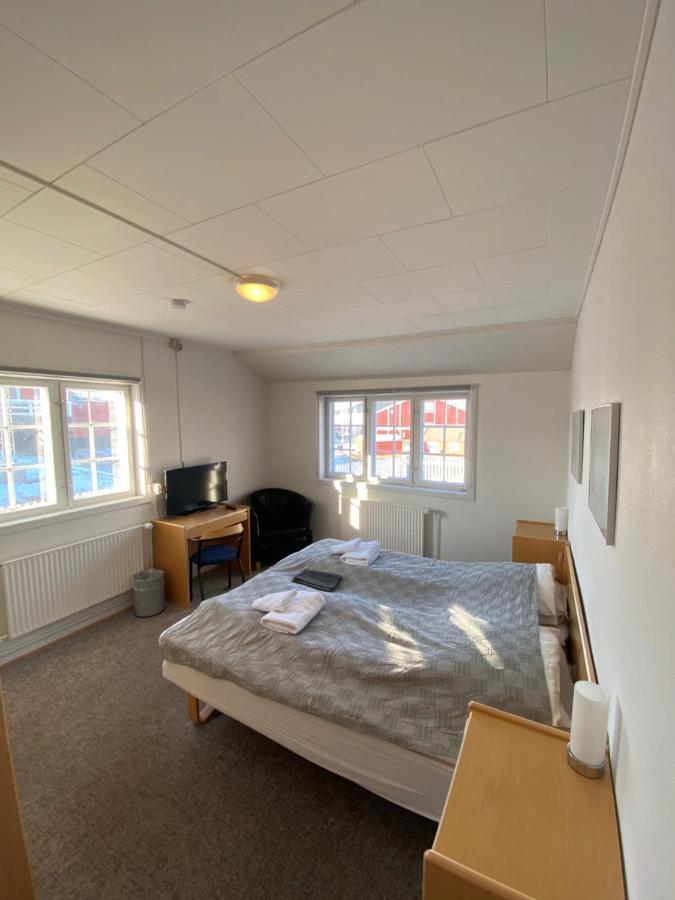 Hotel Disko Island Qeqertarsuaq Екстер'єр фото