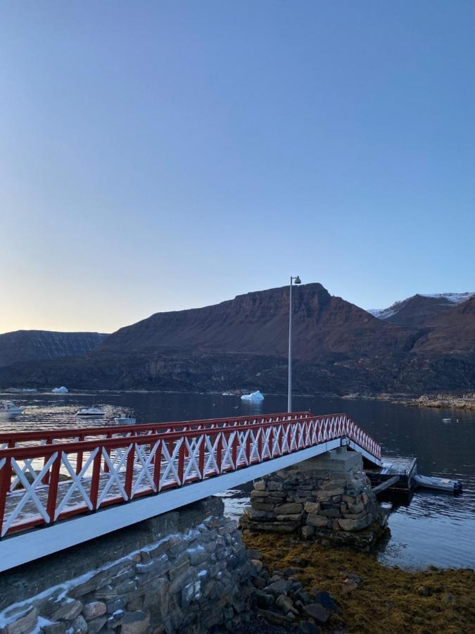 Hotel Disko Island Qeqertarsuaq Екстер'єр фото