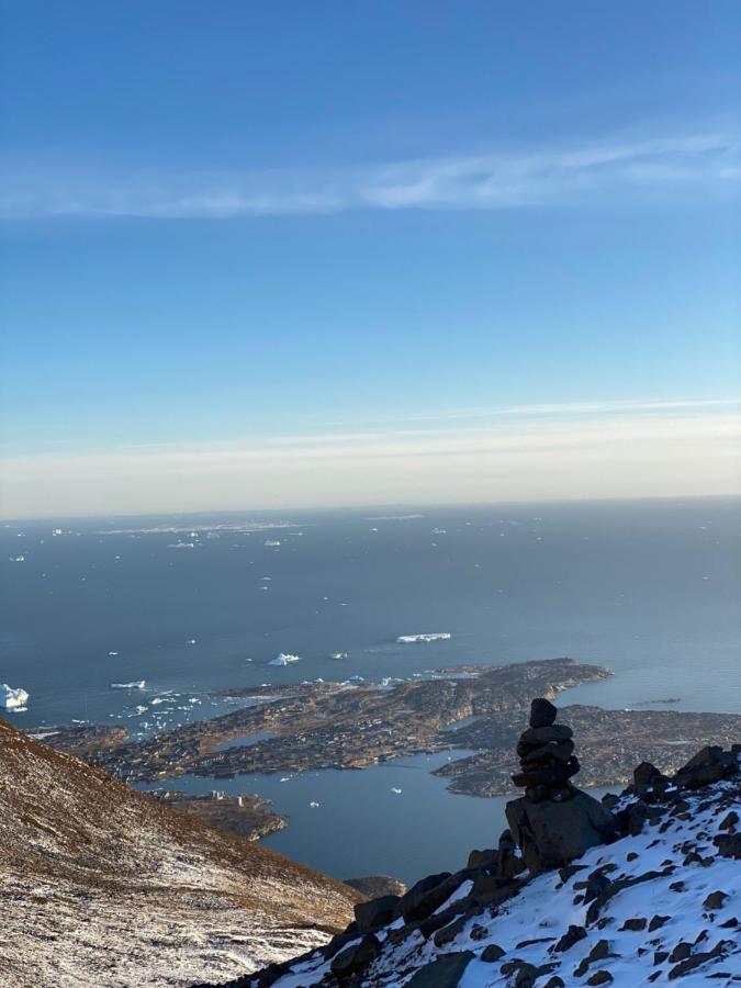 Hotel Disko Island Qeqertarsuaq Екстер'єр фото